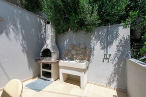 Apartment (A1) | BBQ/picnic Area - Apartments Marino (Omis)