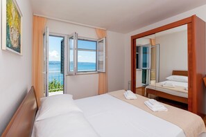 Apartment (A1) | Iron/ironing board, free WiFi - Apartments Marino (Omis)