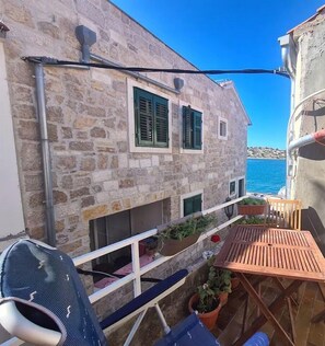 Apartment (A2) | Balcony - Apartments Nautical Nest (Tribunj)