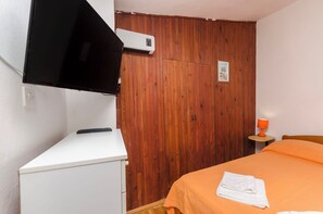 Apartment (A2) | Free WiFi - Apartments Nautical Nest (Tribunj)