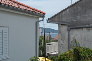 apartman (A3) | Vízre néző