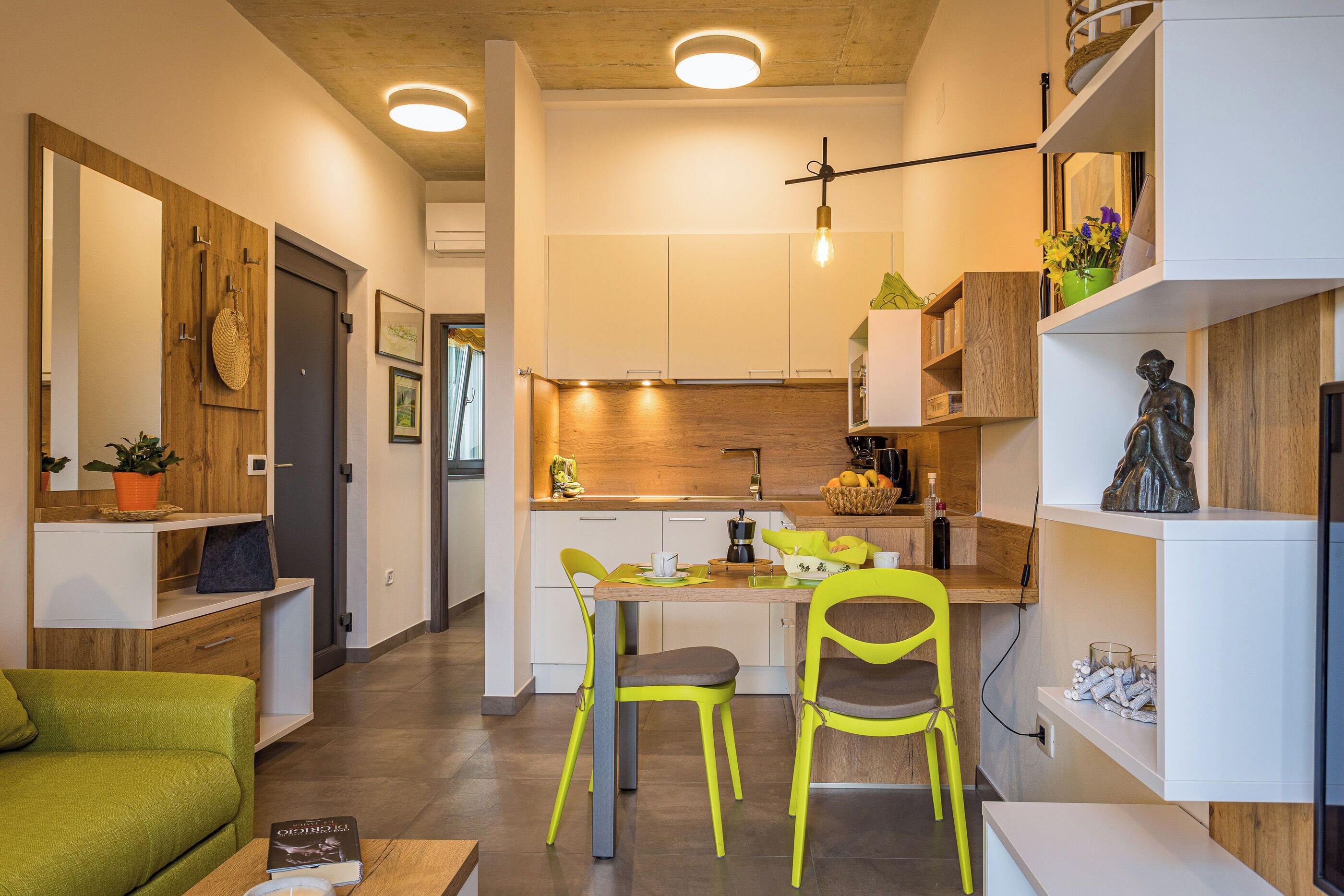 Apartment (A2) | Private kitchen | Fridge, microwave, stovetop, espresso maker