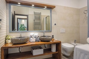 Apartment (A1) | Bathroom | Shower - Apartments Bijou (Umag)