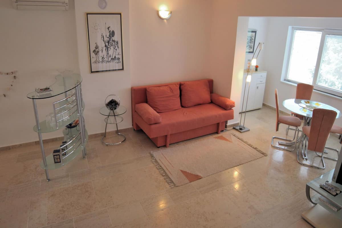 아파트 (A3) | 거실