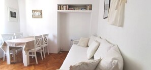 Apartment (A3) | Living room - Apartments Marinic (Novalja)