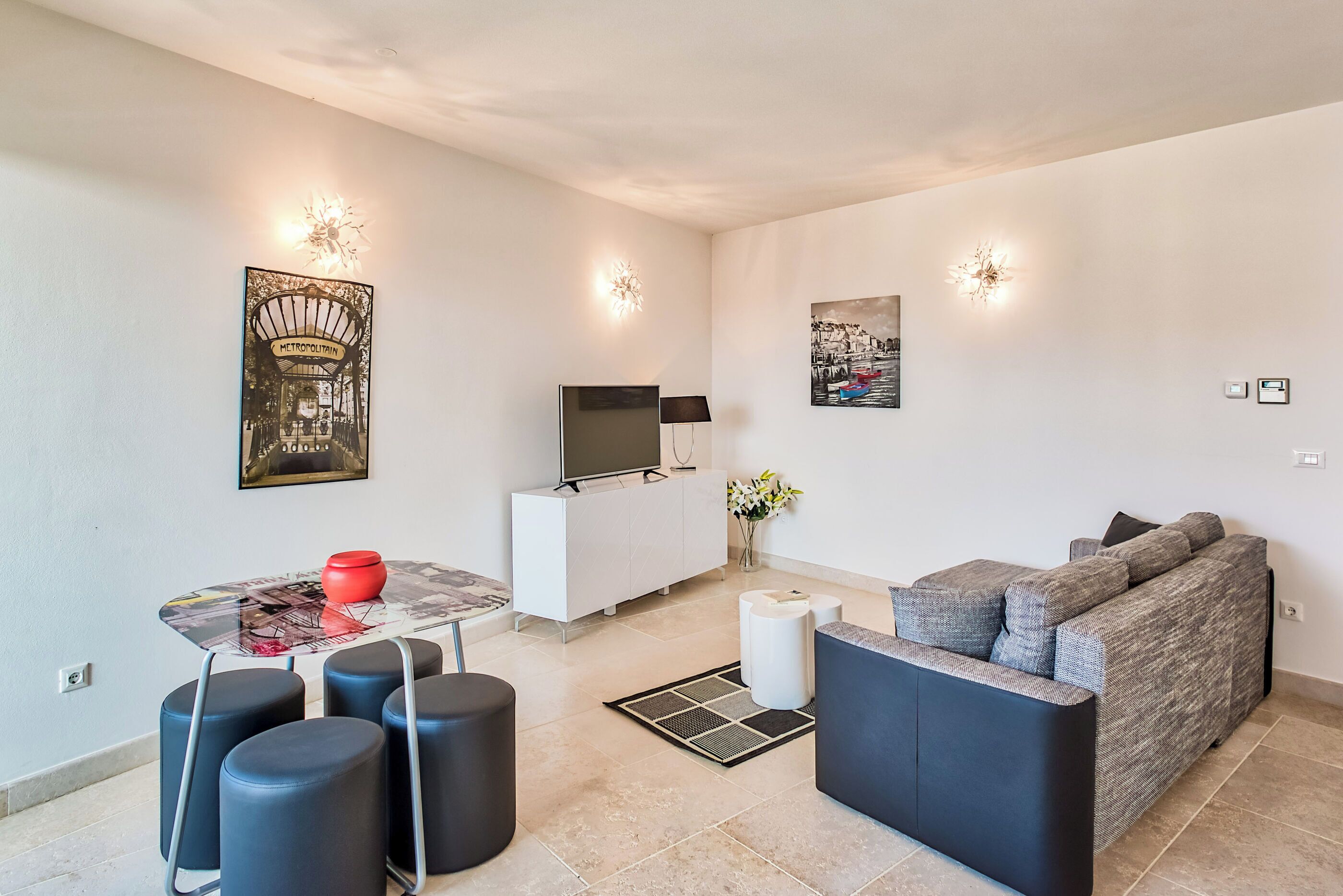 Apartment (A4) | Living room