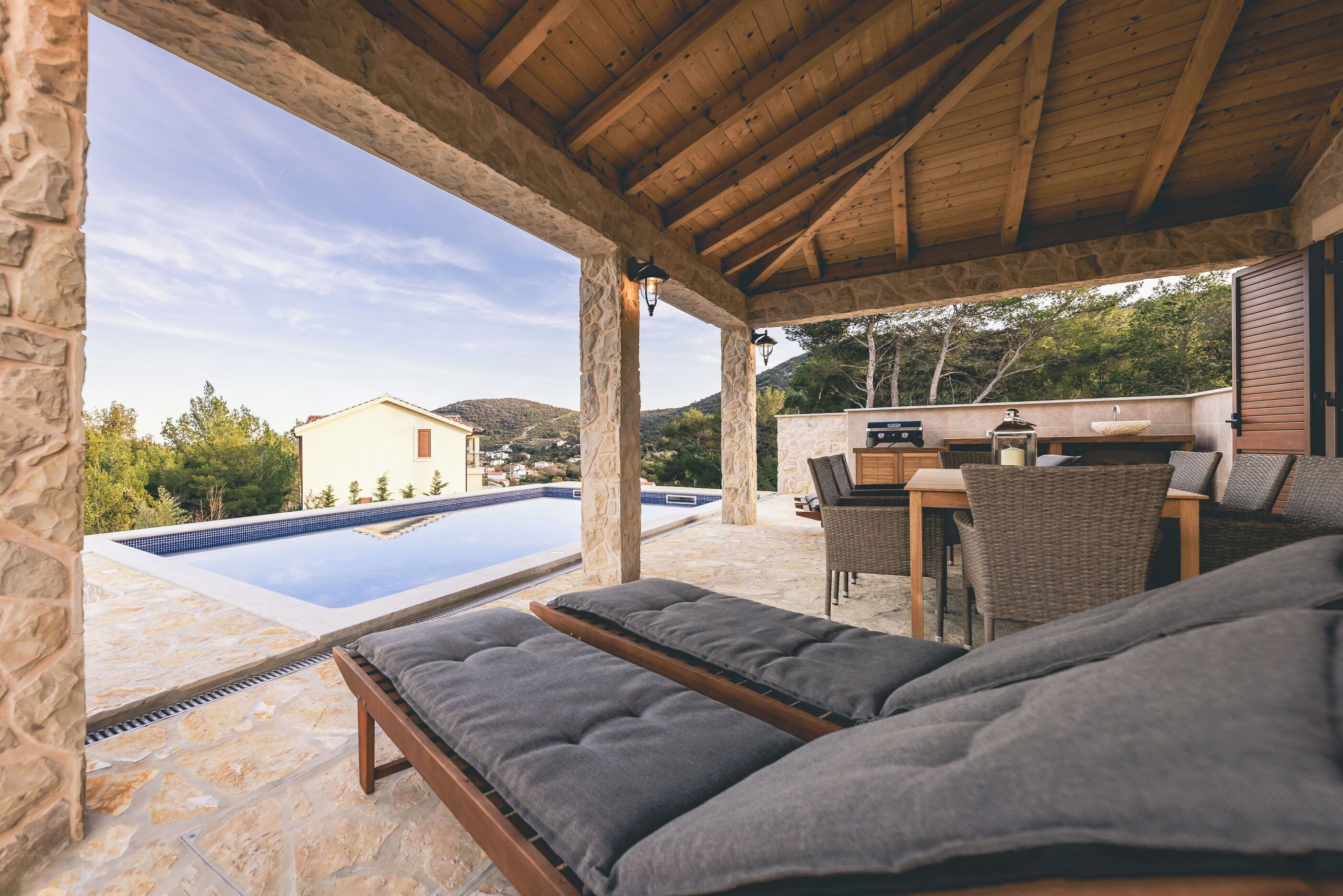 Iron/ironing board, free WiFi