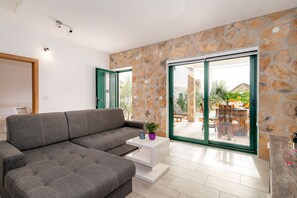 Villa | Living area | Smart TV - Villa Romantic Oasis (Primosten)