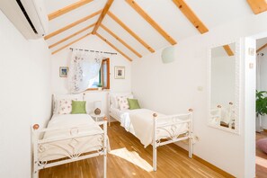 別墅 | 房內夾萬、熨斗/熨衫板、免費 Wi-Fi