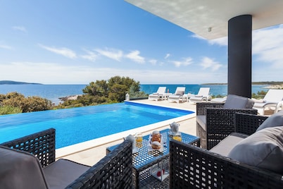 Villa Jasmina