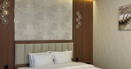 SM Luxury Hotel