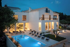 Building design - Villa Marnie (Biograd na Moru)