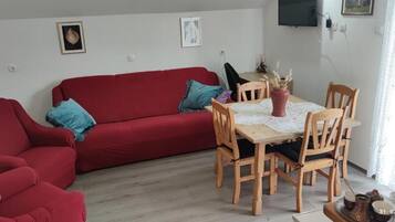 Apartment (A1) | Living room