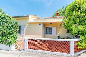 Building design - House Zeljko (Rab)