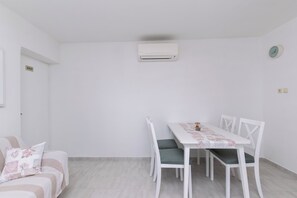 House | Dining - House Zeljko (Rab)