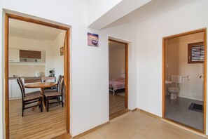 House | Hallway - House Stone Curlew 6 (Benkovac)