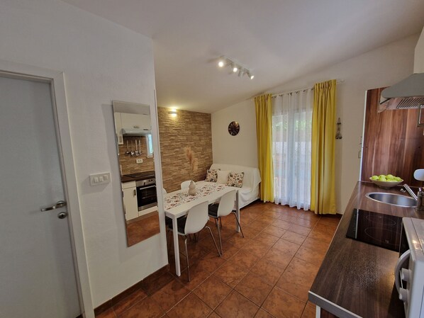 House | Dining - House Petra 1 (Dobrinj)