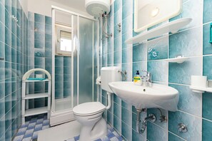 Bathroom - Apartment Jele (Omis)