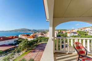 Balcony - Apartments Jadran (Okrug)