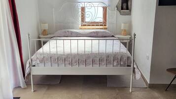 Studio (A1) | Iron/ironing board, free WiFi