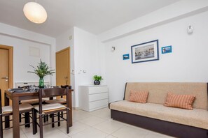 Apartment (A4) | Living room - Apartment Prcela 2 (Primosten)