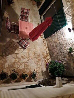 Terrace/patio - House Little Flower (Okrug)