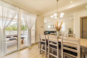 Villa | Private kitchen | Fridge, microwave, oven, stovetop - Villa St Vid 1 (Privlaka)