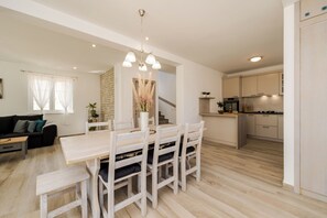 Biệt thự | Bếp riêng