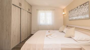 Villa | Zimmersafe, Bügeleisen/Bügelbrett, kostenloses WLAN