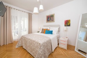 In-room safe, iron/ironing board, free WiFi - Villa Lipa Dora (Bol)