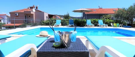 Outdoor pool, pool umbrellas