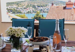 Villa | Balcony - House Villa Mendula (Okrug)