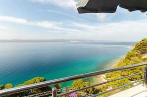 Apartment (A1) | Terrace/patio - Apartments Liana - Vala (Omis)