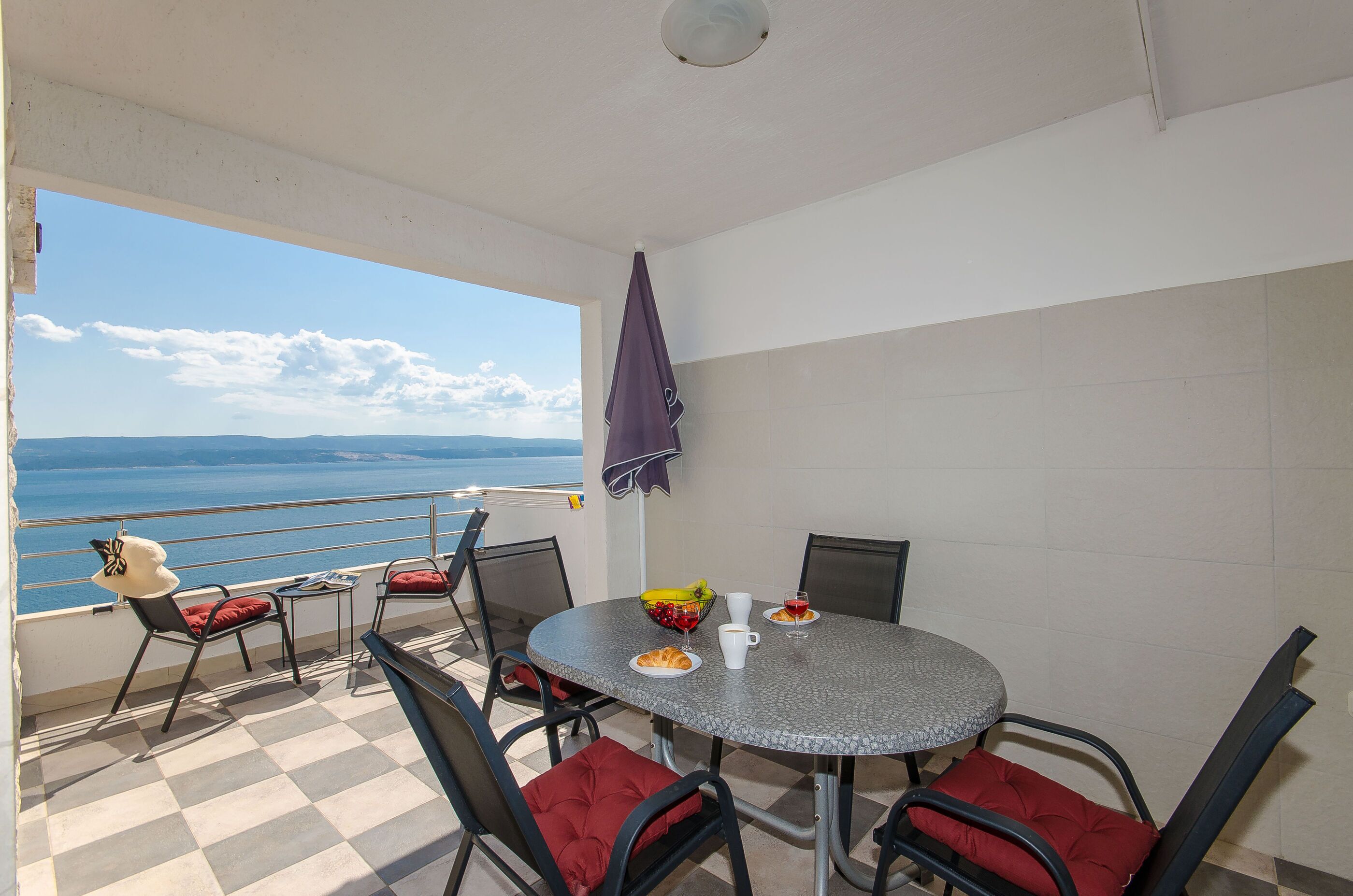 Apartment (A2) | Water view