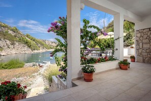 Water view - House Peacefull Relax (Jelsa)