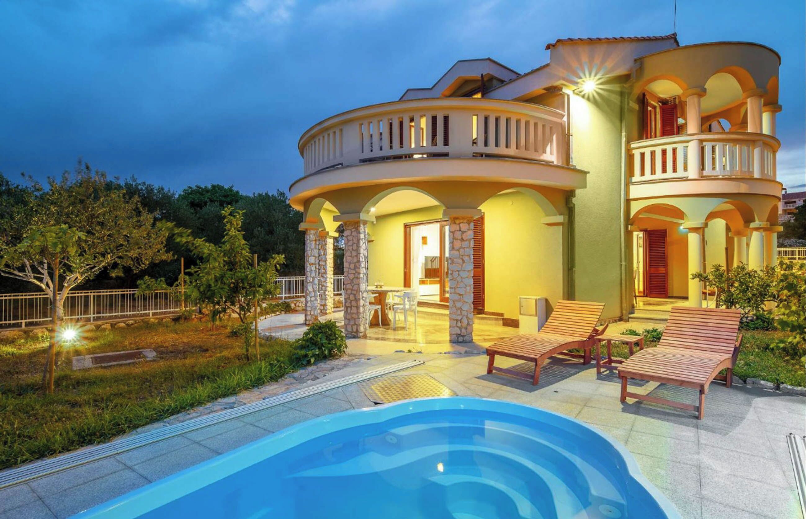 Kiến trúc tòa nhà