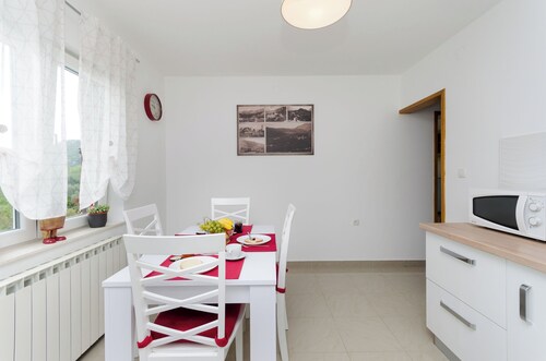 Apartment Ivona