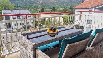 Apartment (A1) | Balcony