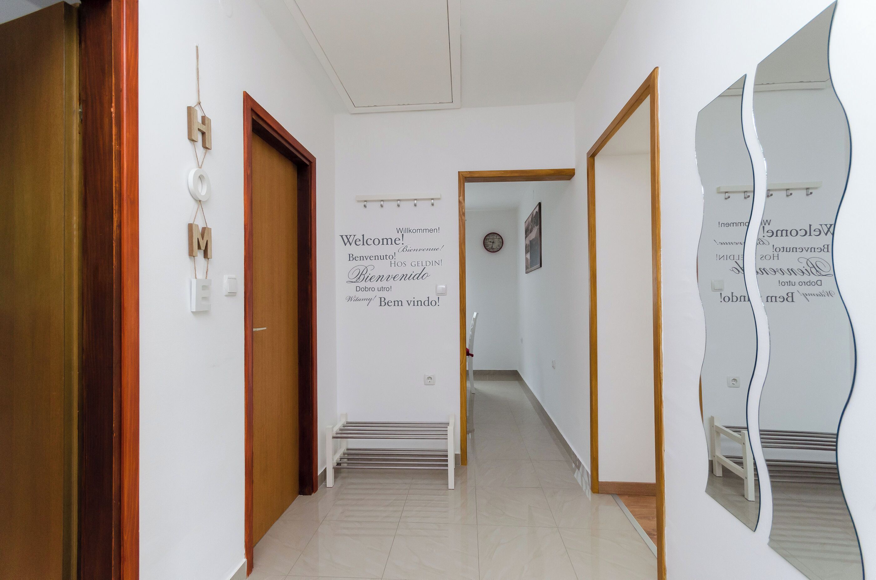 Apartment (A1) | Flur