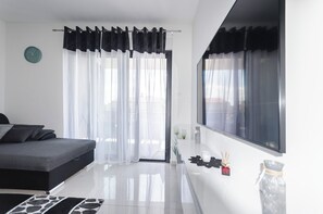 Apartment (A1) | Living room - Apartments Ella (Vodice)