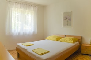 Iron/ironing board, free WiFi - Apartment Iskra (Split)