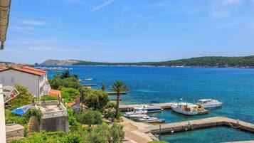 Apartemen (A4) | Pemandangan perairan