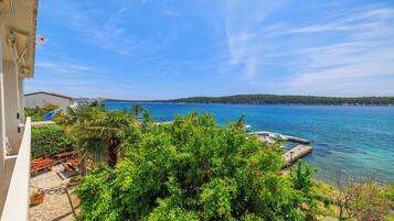 Apartemen (A2) | Pemandangan perairan