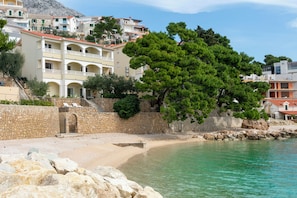 Building design - Apartments Beach Dream (Omis)