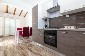 Apartment (A2) | Private kitchen - Apartments Gojka (Primosten)
