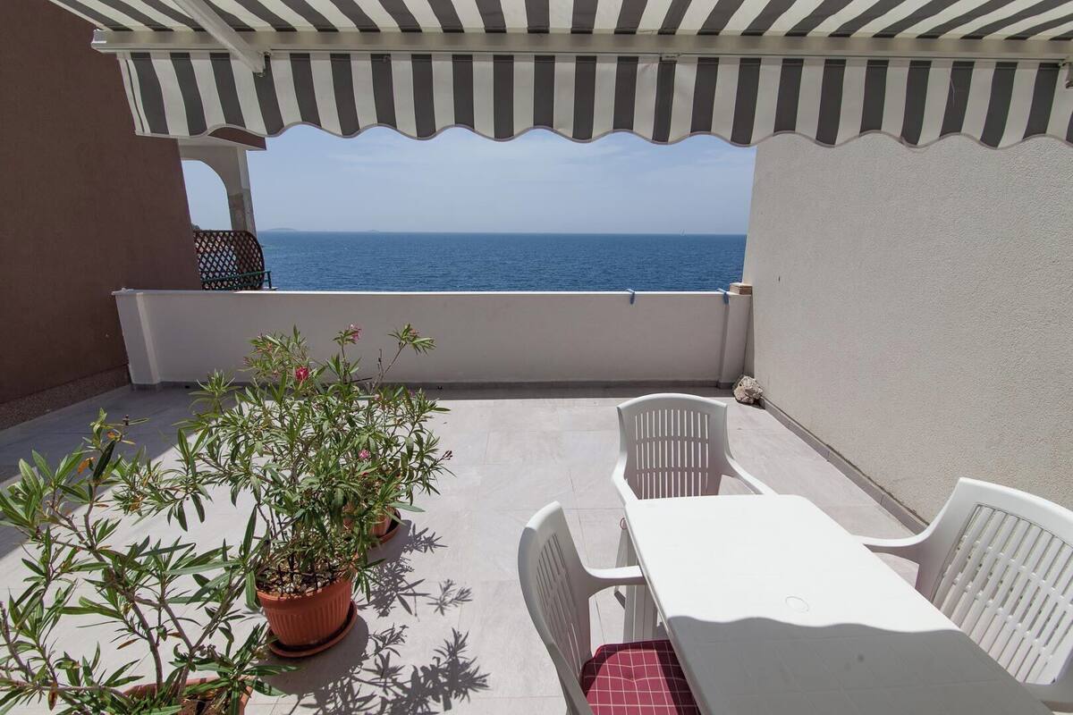 Apartment (A2) | Terrace/patio