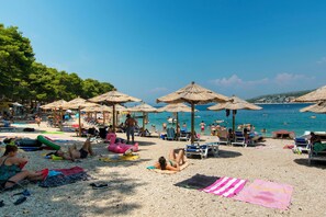 Beach - Apartments Verdina (Primosten)