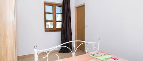 ハウス | WiFi (無料)