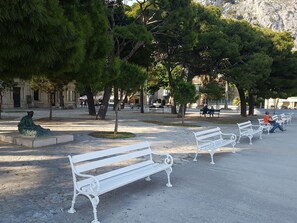 City view from property - Apartment Cute (Omis)