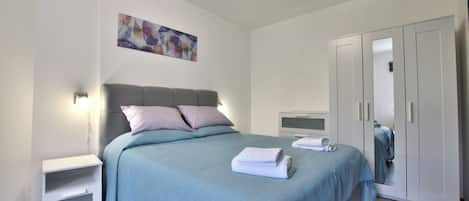 Apartment (A2) | Iron/ironing board, free WiFi